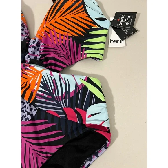 Bar III Women’s Palm Prowl Cross Front Monokini Size Large - Picture 6 of 8